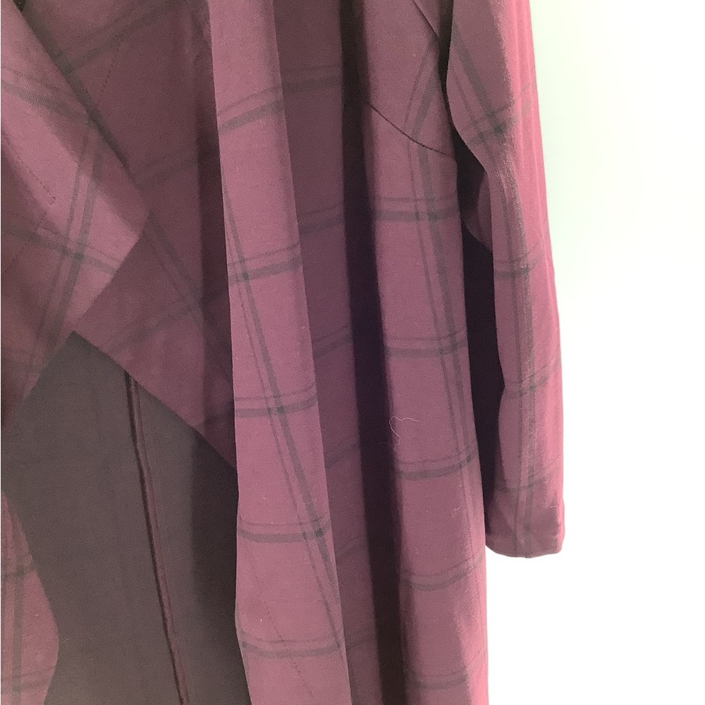 Lane Bryant Size 18 - 20 long Blazer / Duster purple & Black plaid Pockets EUC. - Picture 6 of 13